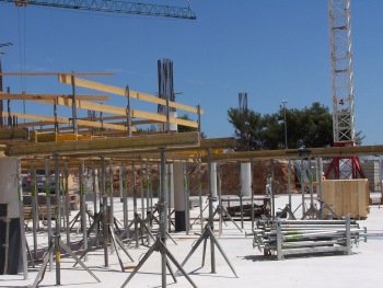 faniera.statramsciai.galvos.trikojai.37064090009